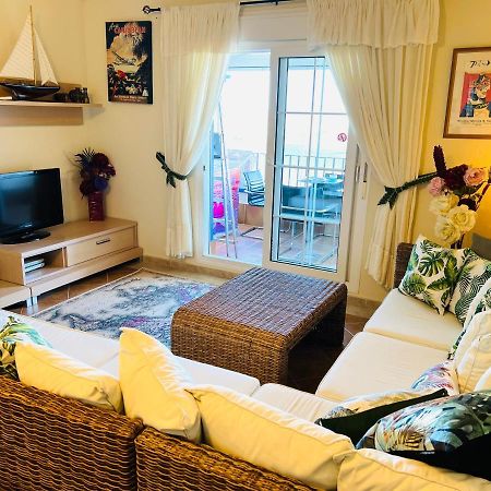 Marina II Apartment อูเอลบา ภายนอก รูปภาพ