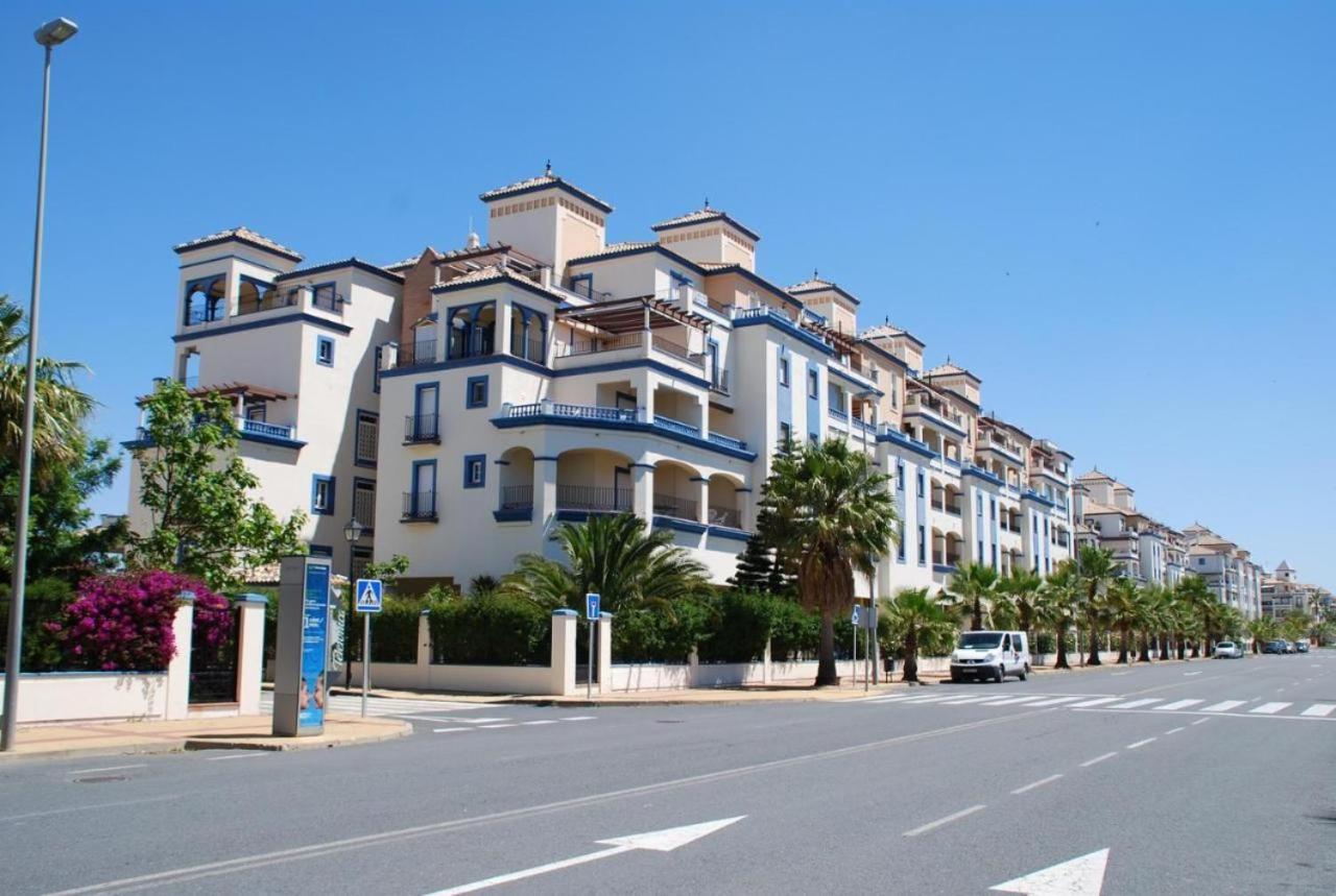 Marina II Apartment อูเอลบา ภายนอก รูปภาพ